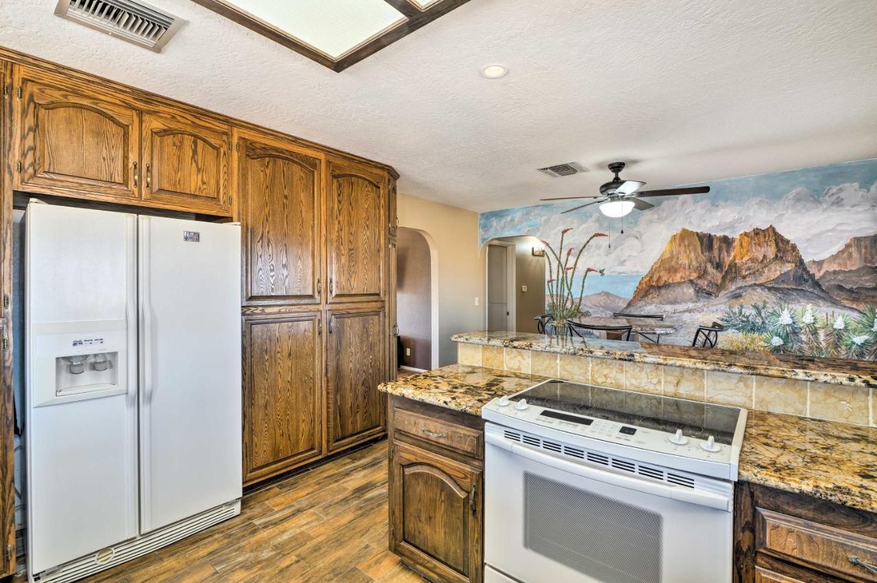 Bullhead City Home With Private Pool, Hot Tub And View Εξωτερικό φωτογραφία